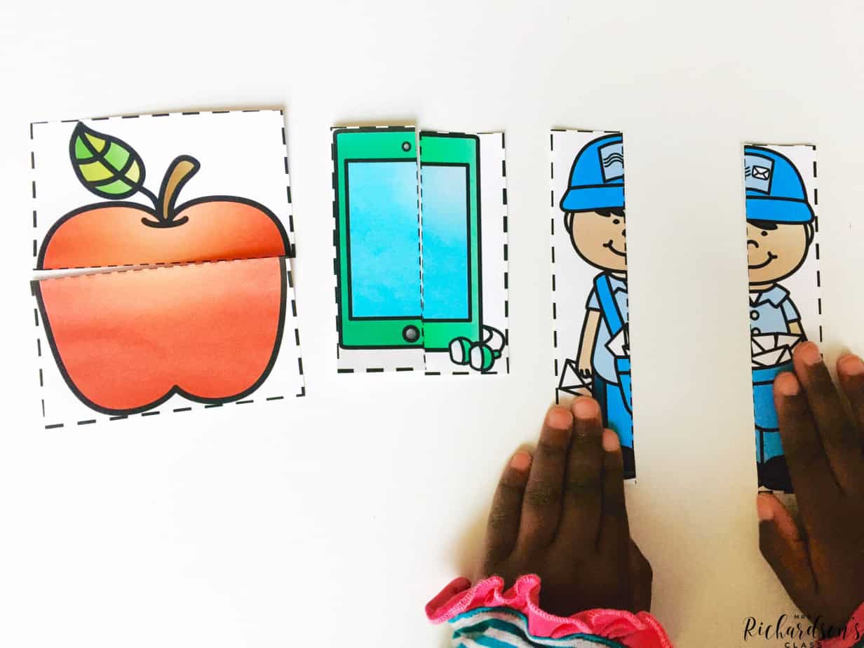 Guided Reading with NonReaders {& a FREE Chart}