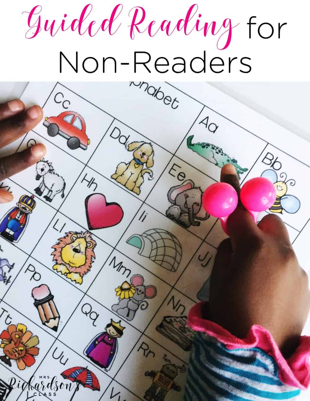 Guided reading with kindergarten students, especially who are non-readers, can be a challenge. This teacher breaks down a guided reading lesson for non-readers and shows you what your time at your guided reading table should look like!