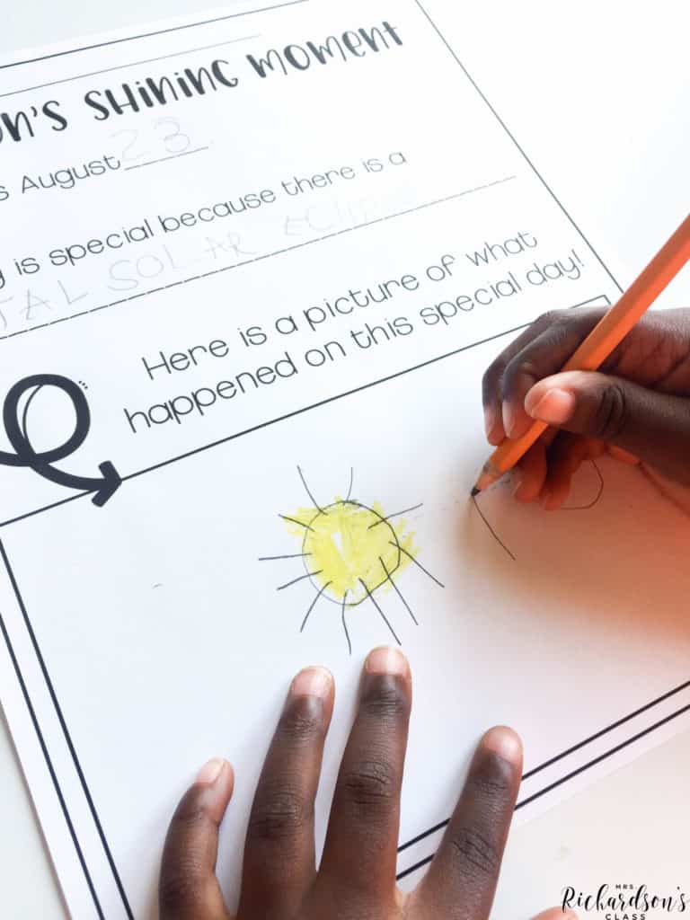 Grab this FREE solar eclipse writing activity to engage your little learners after a discussion or demonstration!